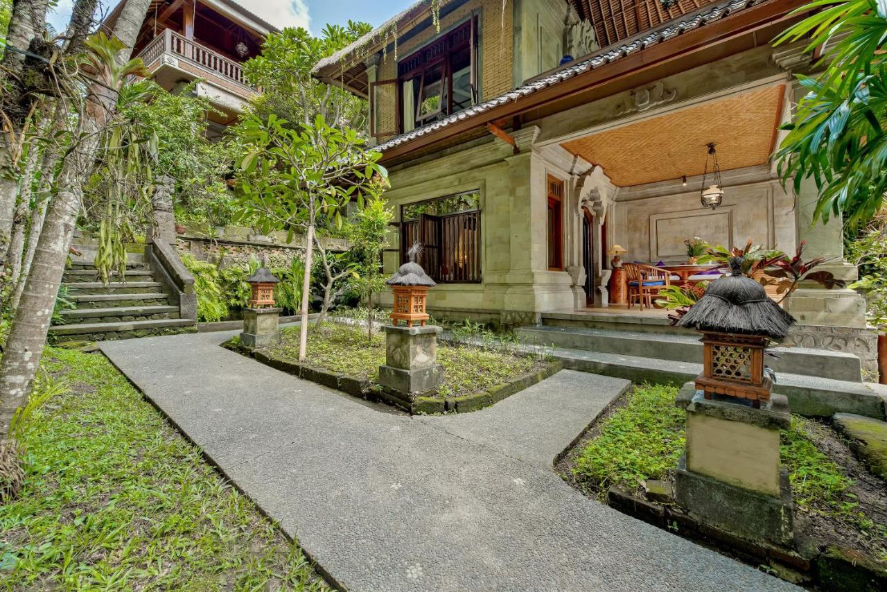 होटल Kebun Indah 4*